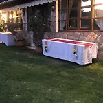 Vergel Con Encanto Con Bano Gata
