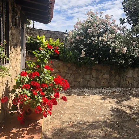 Vergel Con Encanto Con Bano 加塔