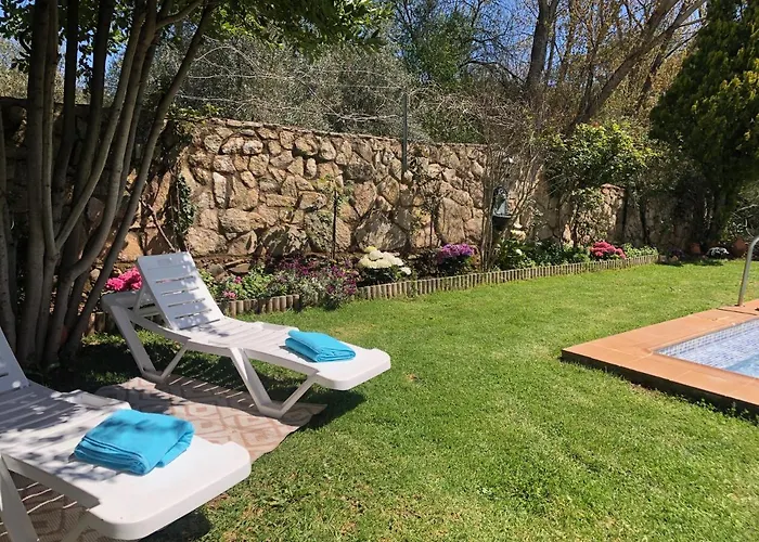 Vergel Con Encanto Con Bano Lodge Gata